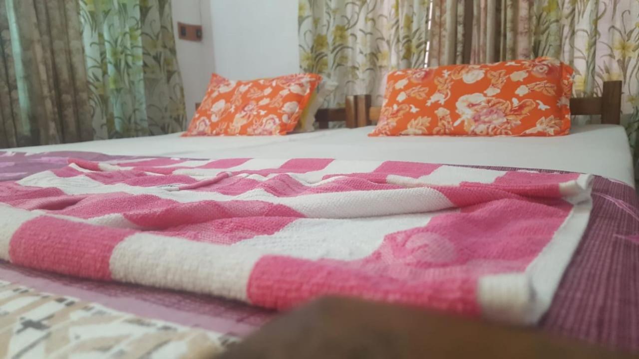 Mango Palace Hotel Varkala Luaran gambar