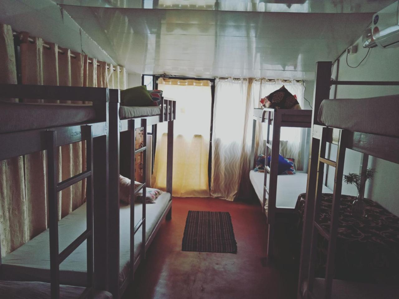 Mango Palace Hotel Varkala Bilik gambar